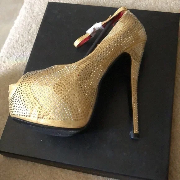 Golden Rhinestone, Chrystal,Mary Jane high heels platform peep toes. - Picture 3 of 5